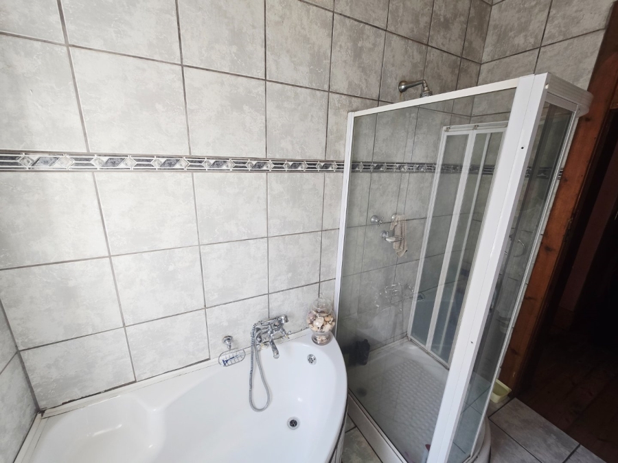 4 Bedroom Property for Sale in Westdene Free State